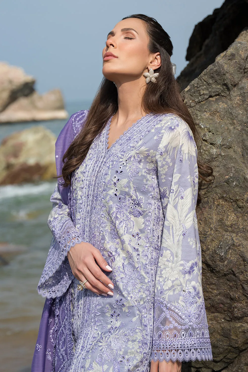 AFROZEH | SUMMER TOGETHER | WISTERIA