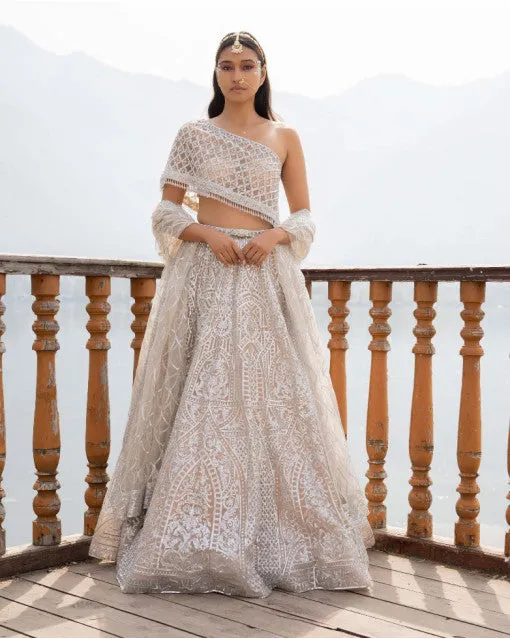 AMAARI BRIDAL LEHENGA SET