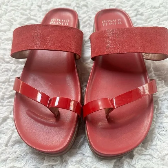 Donald J. Pliner Farris Wedge Sandal in Tomato Red Size 11