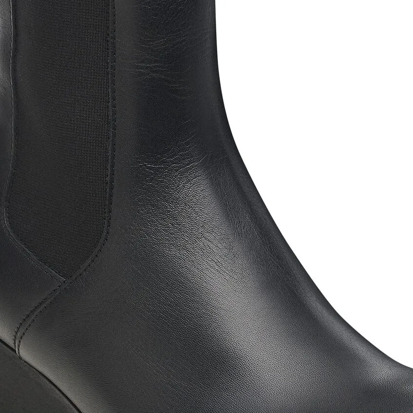 Ebba - Black Leather||Ebba - Cuir noir