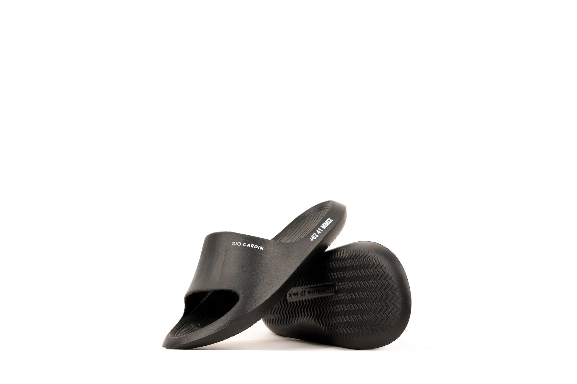 G SLIDES | TRIPLE BLACK | UNISEX