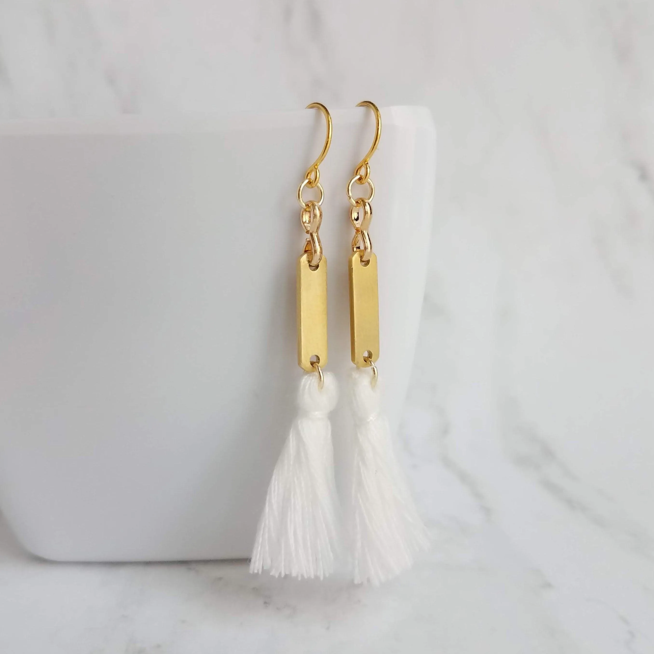 Gold White Tassel Earrings, long tassel earring, brass tassel earring, gold tassel earring, boho tassel earring, boho earring small tassel