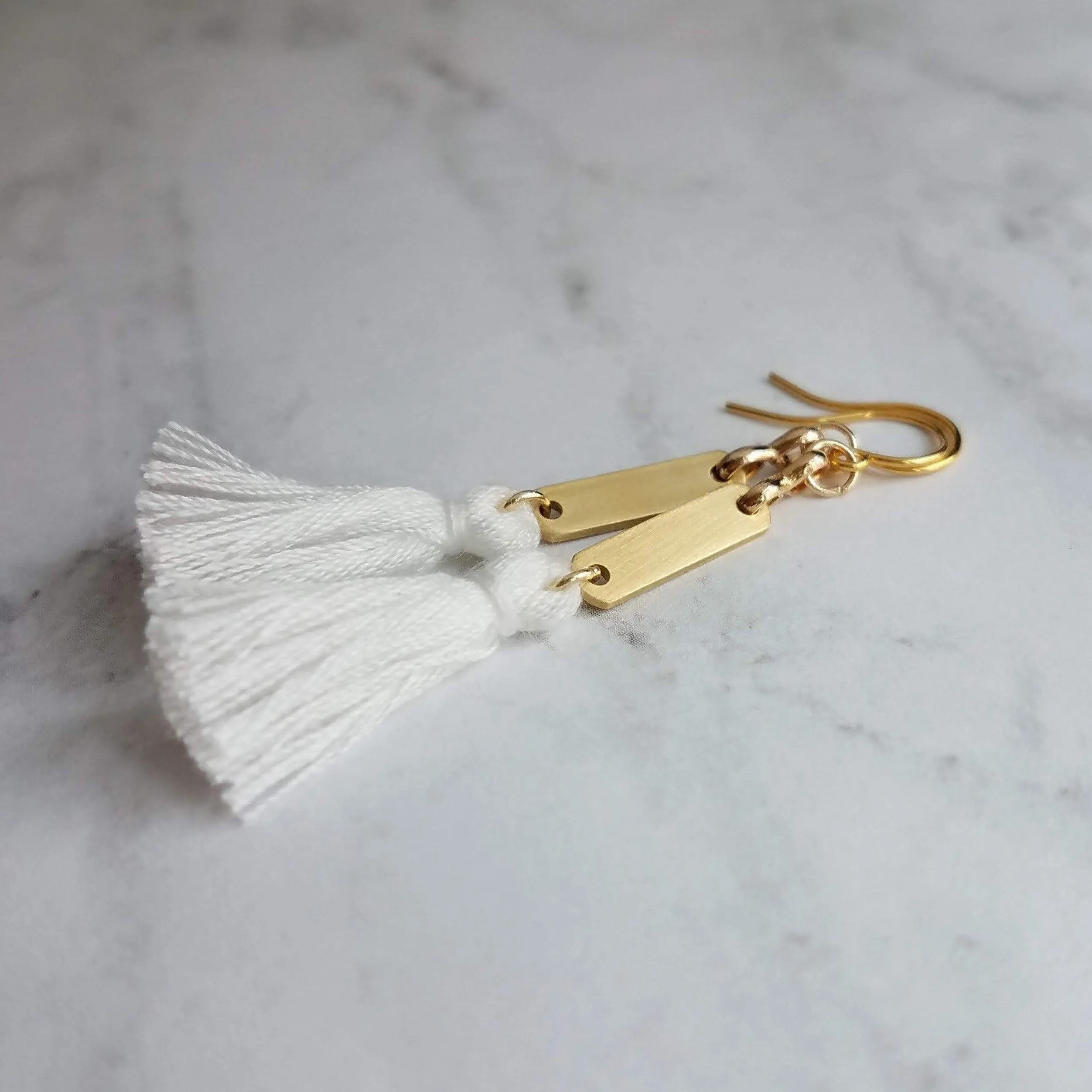 Gold White Tassel Earrings, long tassel earring, brass tassel earring, gold tassel earring, boho tassel earring, boho earring small tassel