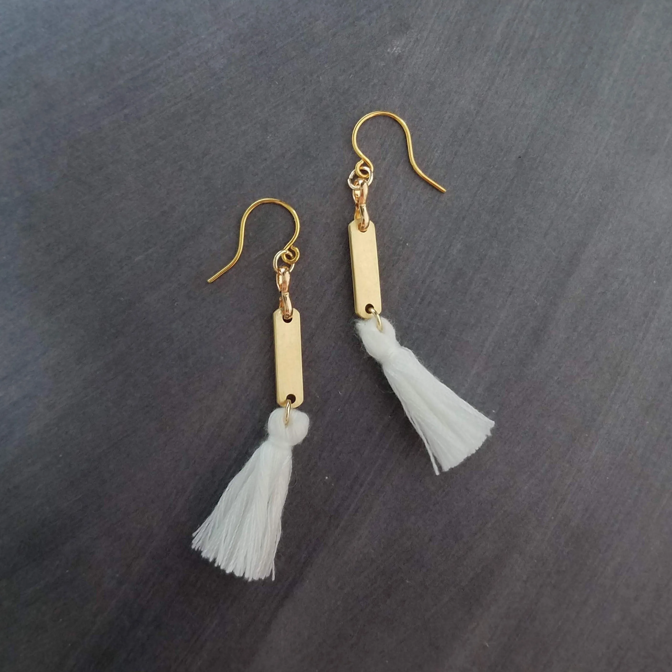 Gold White Tassel Earrings, long tassel earring, brass tassel earring, gold tassel earring, boho tassel earring, boho earring small tassel