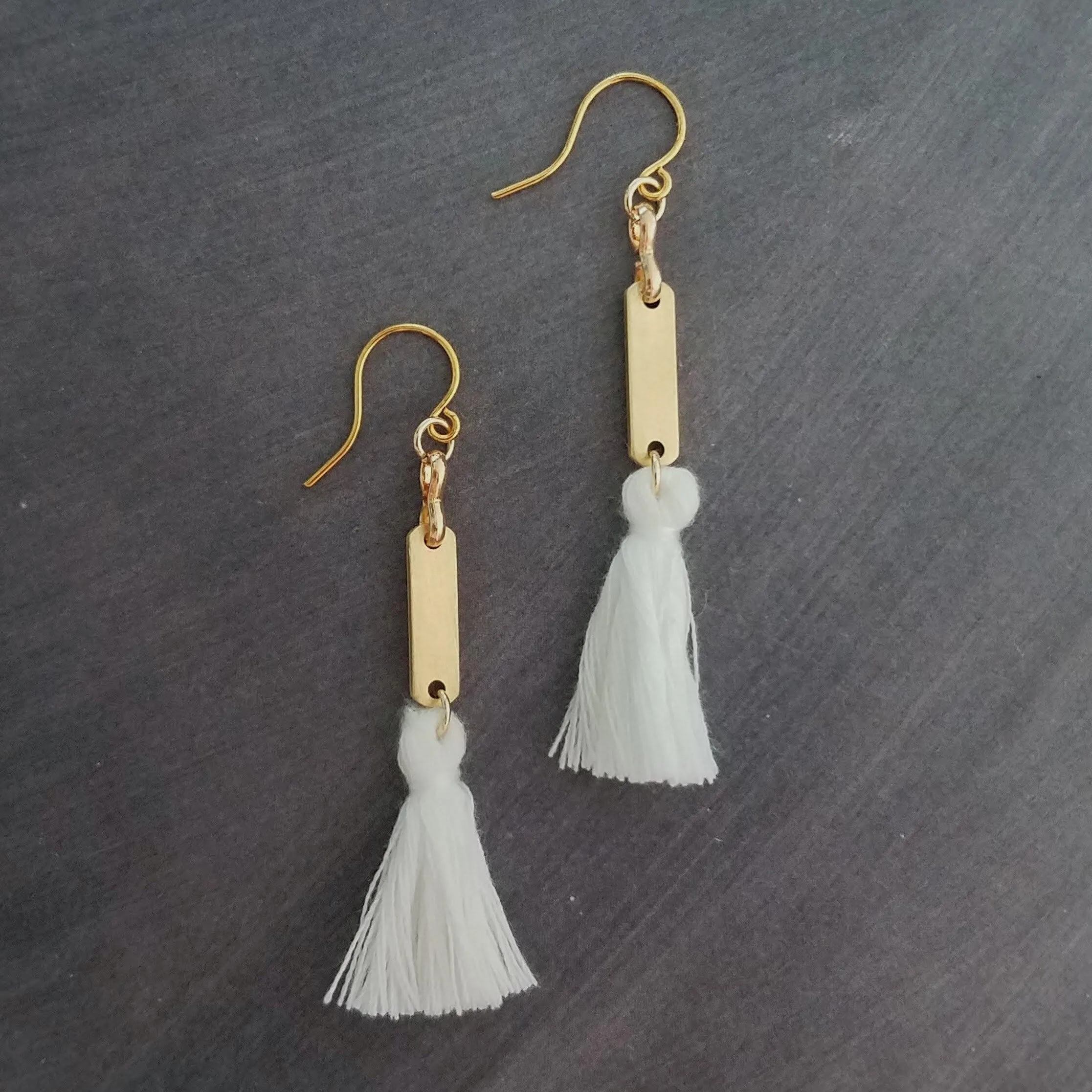 Gold White Tassel Earrings, long tassel earring, brass tassel earring, gold tassel earring, boho tassel earring, boho earring small tassel
