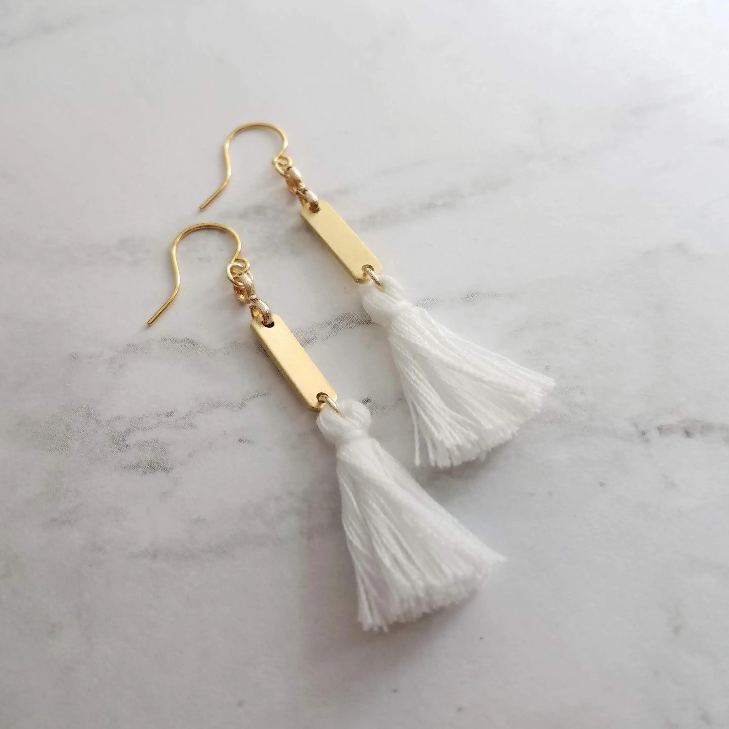Gold White Tassel Earrings, long tassel earring, brass tassel earring, gold tassel earring, boho tassel earring, boho earring small tassel