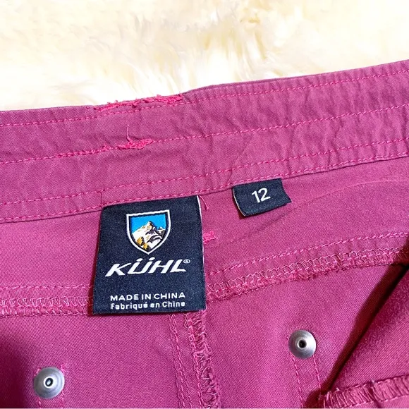Kuhl Free Range Shorts 6 1/2&quot; in Burgundy