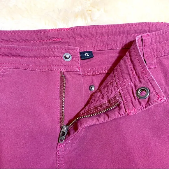 Kuhl Free Range Shorts 6 1/2&quot; in Burgundy