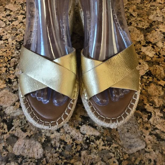 Kurt Geiger Arlo Leather Platform Wedge Espadrille Sandal Gold sz 48 Women's 7.5
