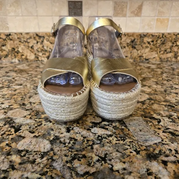 Kurt Geiger Arlo Leather Platform Wedge Espadrille Sandal Gold sz 48 Women's 7.5