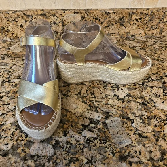 Kurt Geiger Arlo Leather Platform Wedge Espadrille Sandal Gold sz 48 Women's 7.5