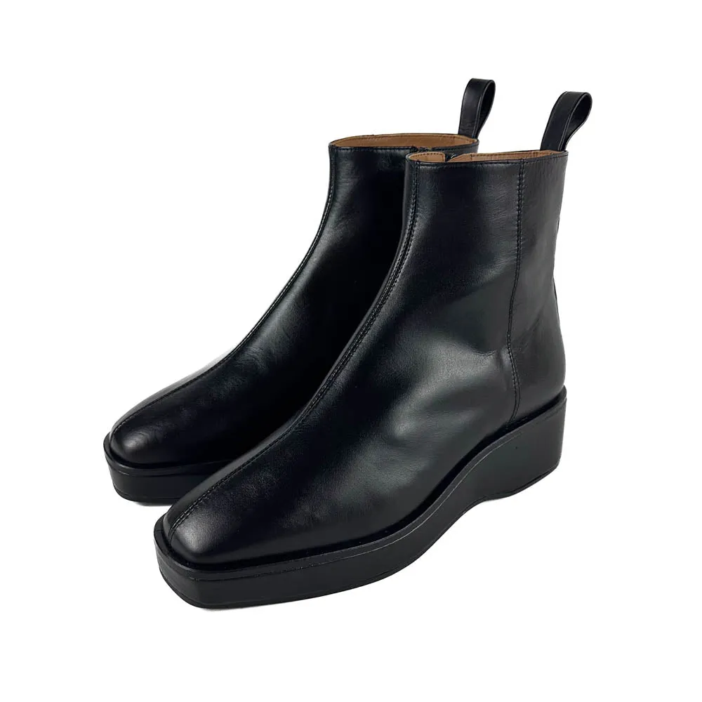 LOQ - Hernan (Black)