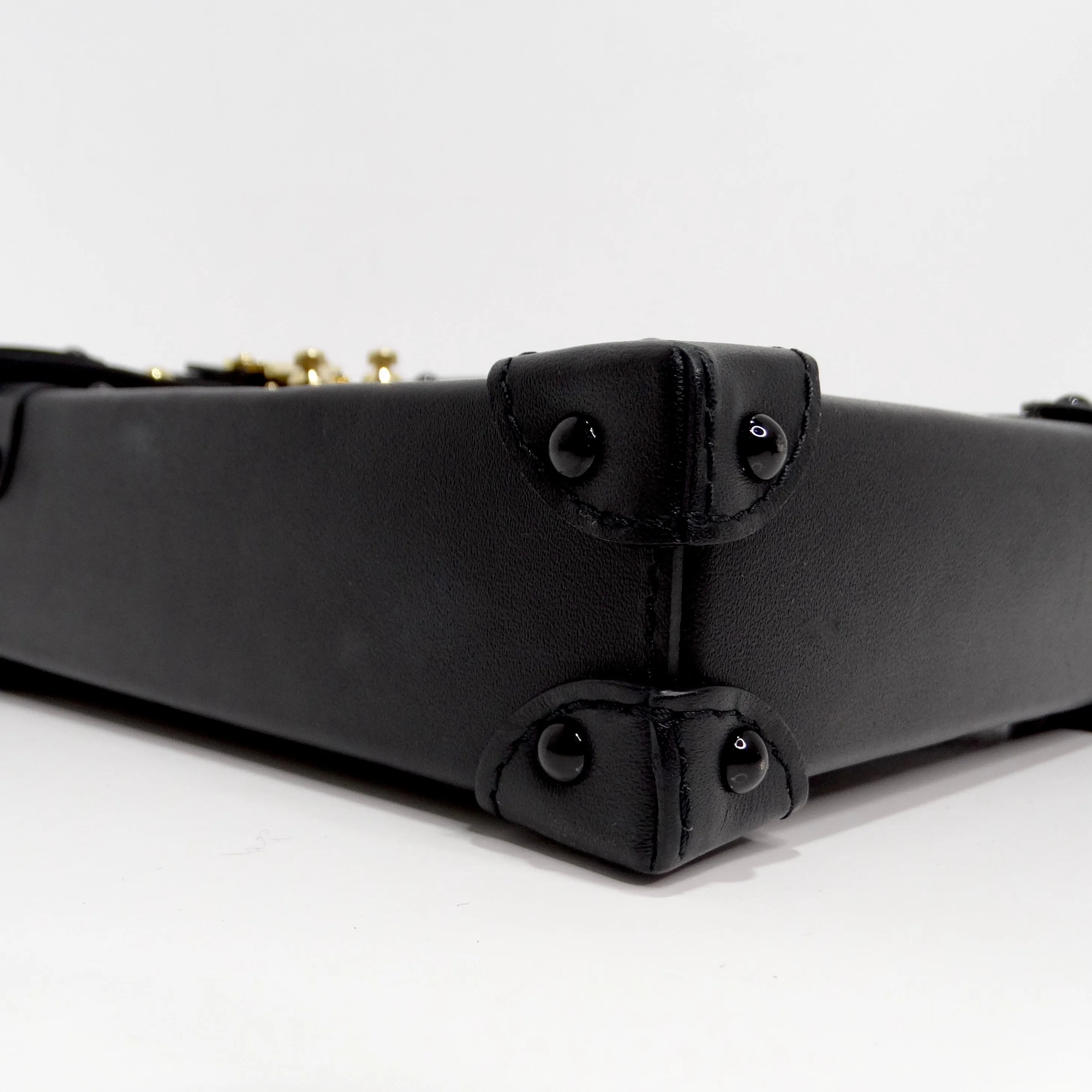 Louis Vuitton Epi Noir Pochette Vertical Trunk