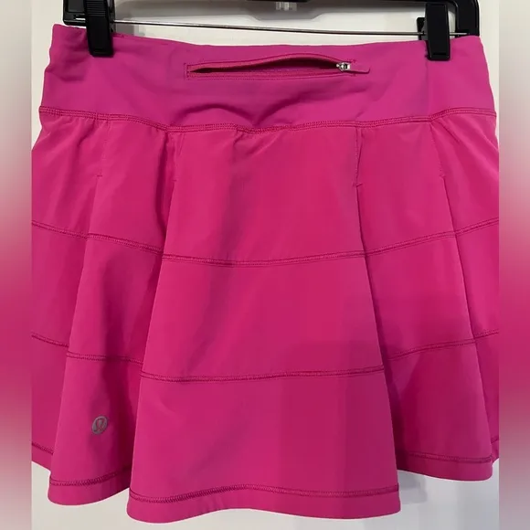 Lululemon Pace Rival Mid Rise Skirt in Sonic Pink size 6
