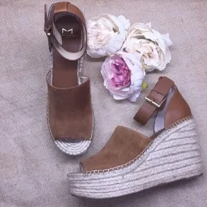 Marc Fisher Patform Espadrille Wedge-Brown-10M