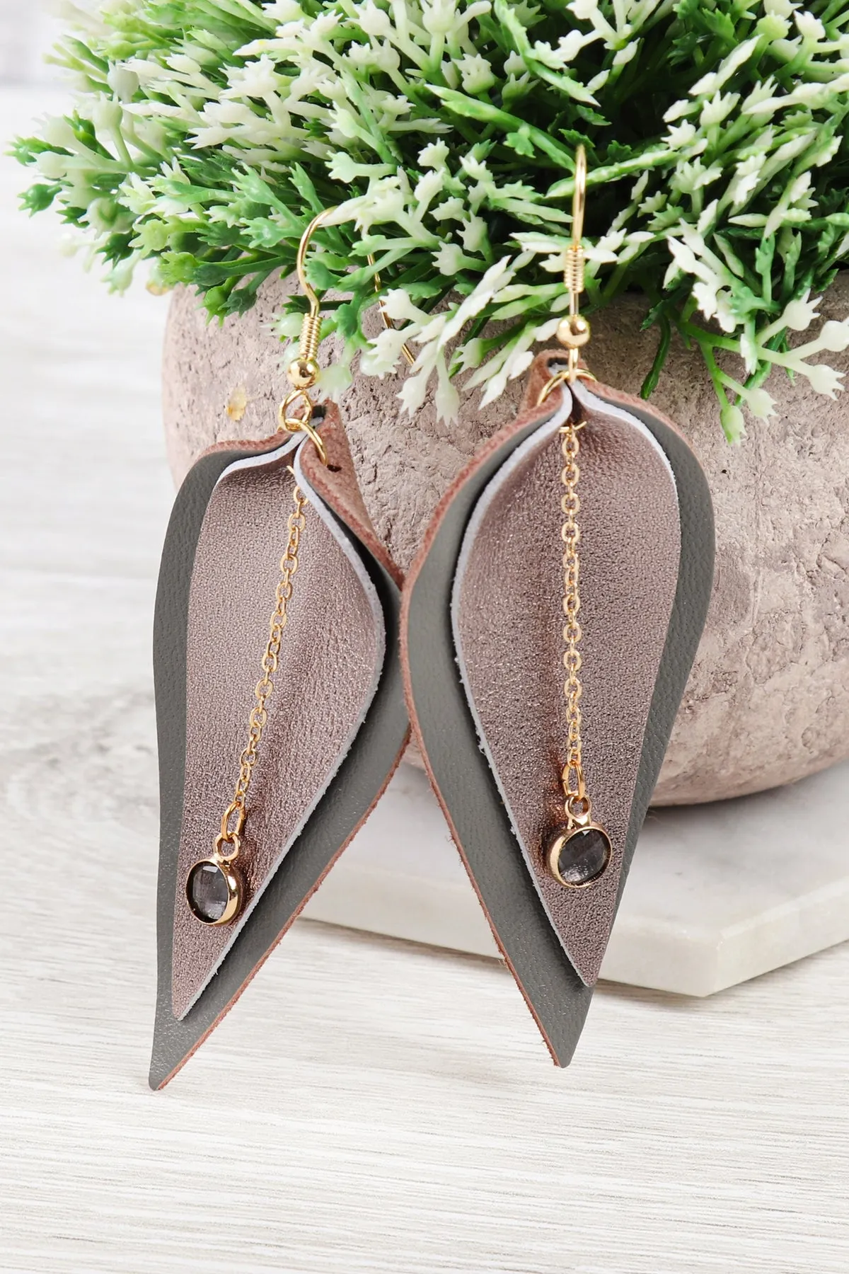 MARQUISE LEATHER EARRINGS