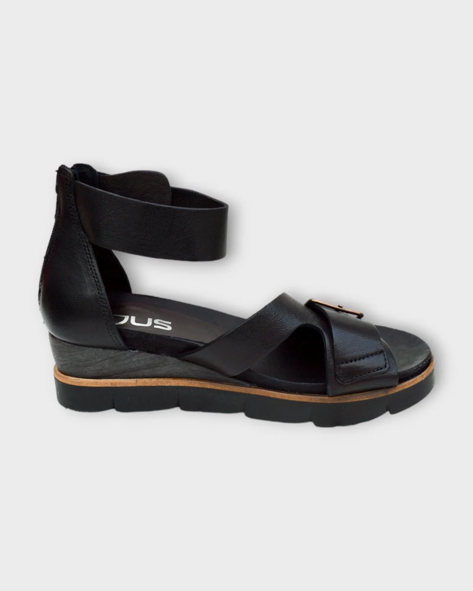 MJUS T38001