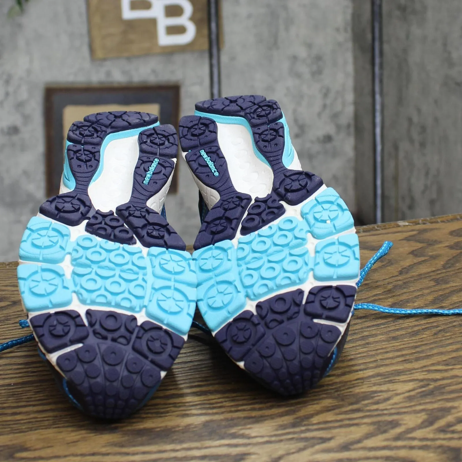 New Balance Womens W580NP4 Lace Up Running Shoes W580NP4-322 Blue 7.5B