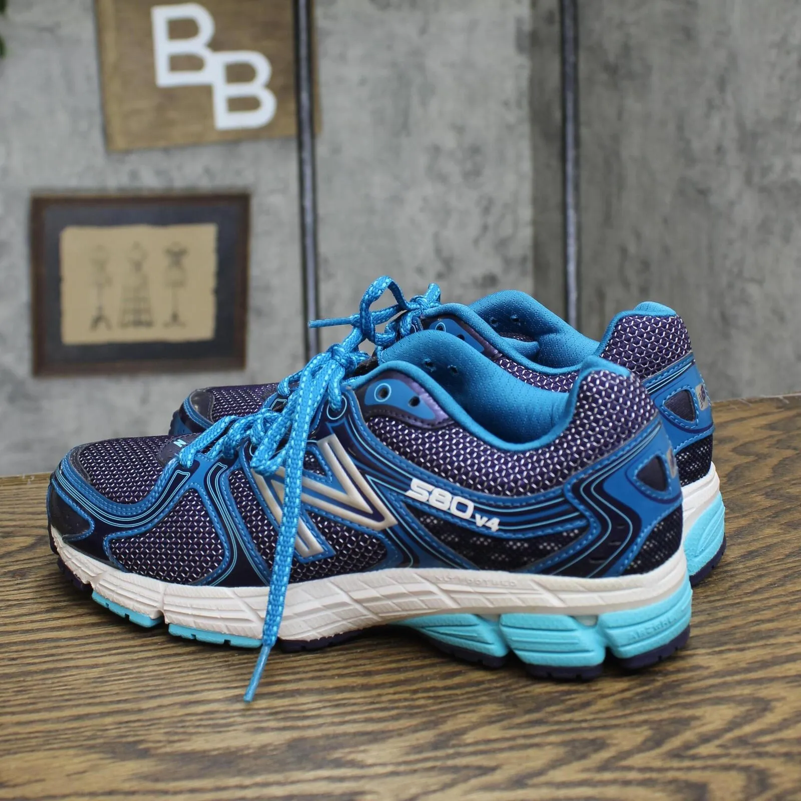 New Balance Womens W580NP4 Lace Up Running Shoes W580NP4-322 Blue 7.5B