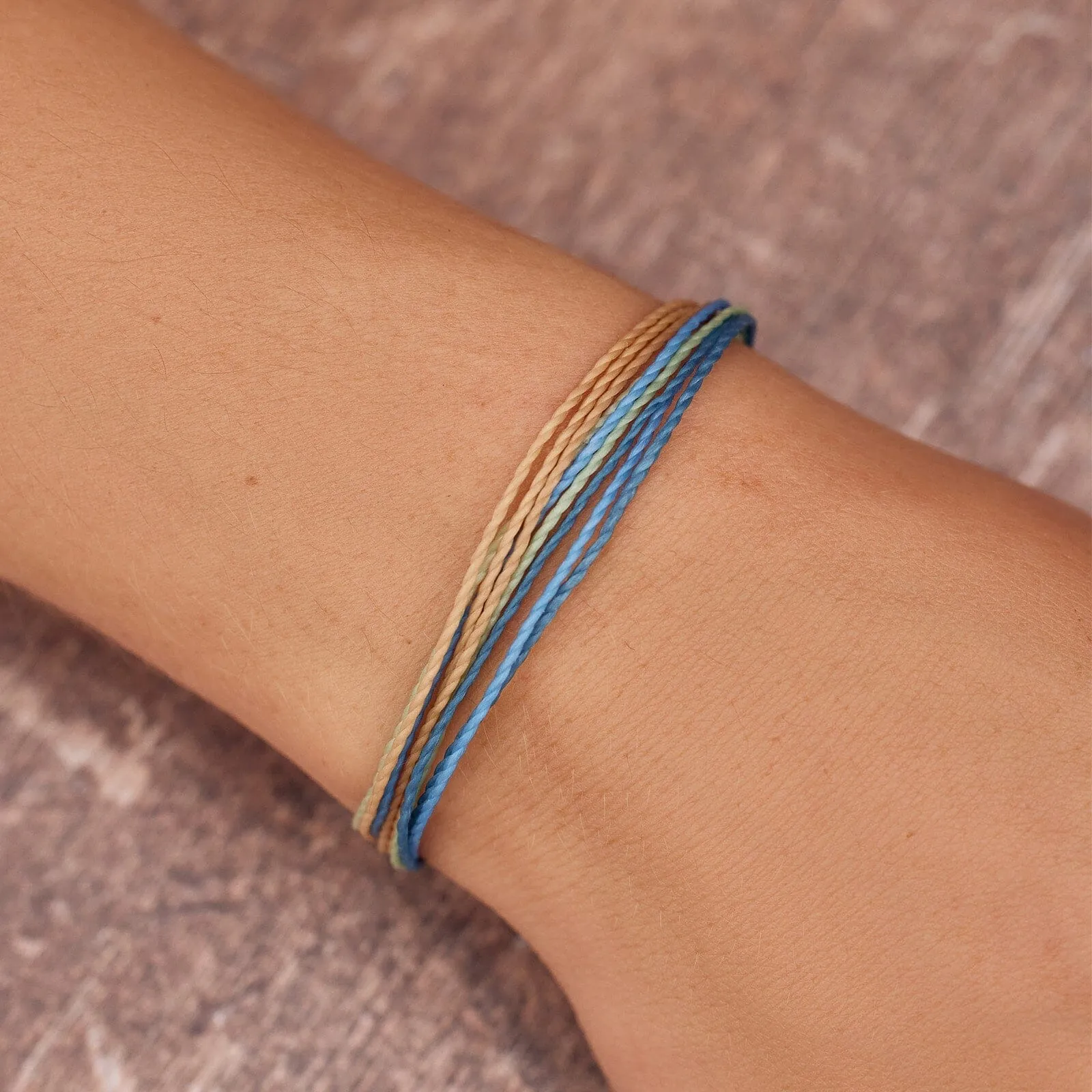 Outdoorsy Gals Original Bracelet