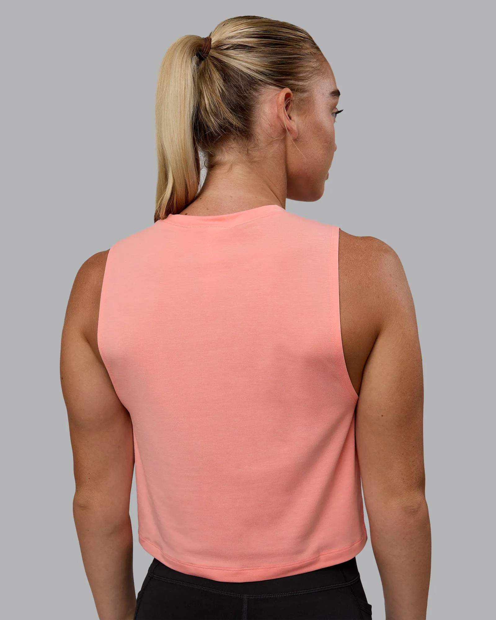 Unleash Cropped Training Tank - Murex Shell