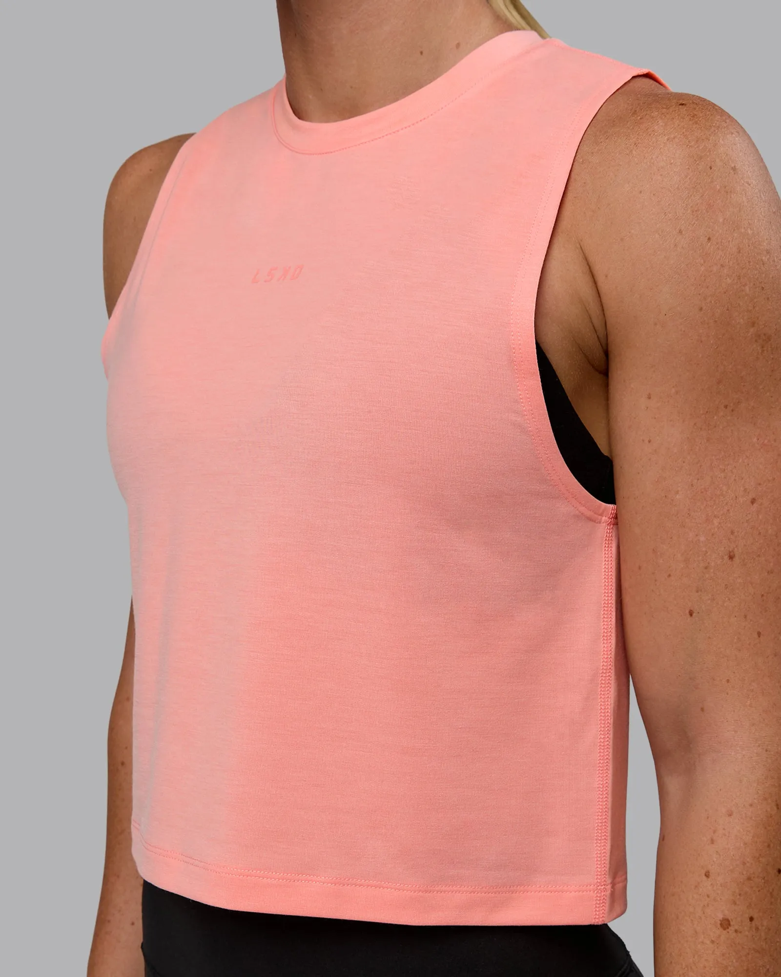 Unleash Cropped Training Tank - Murex Shell