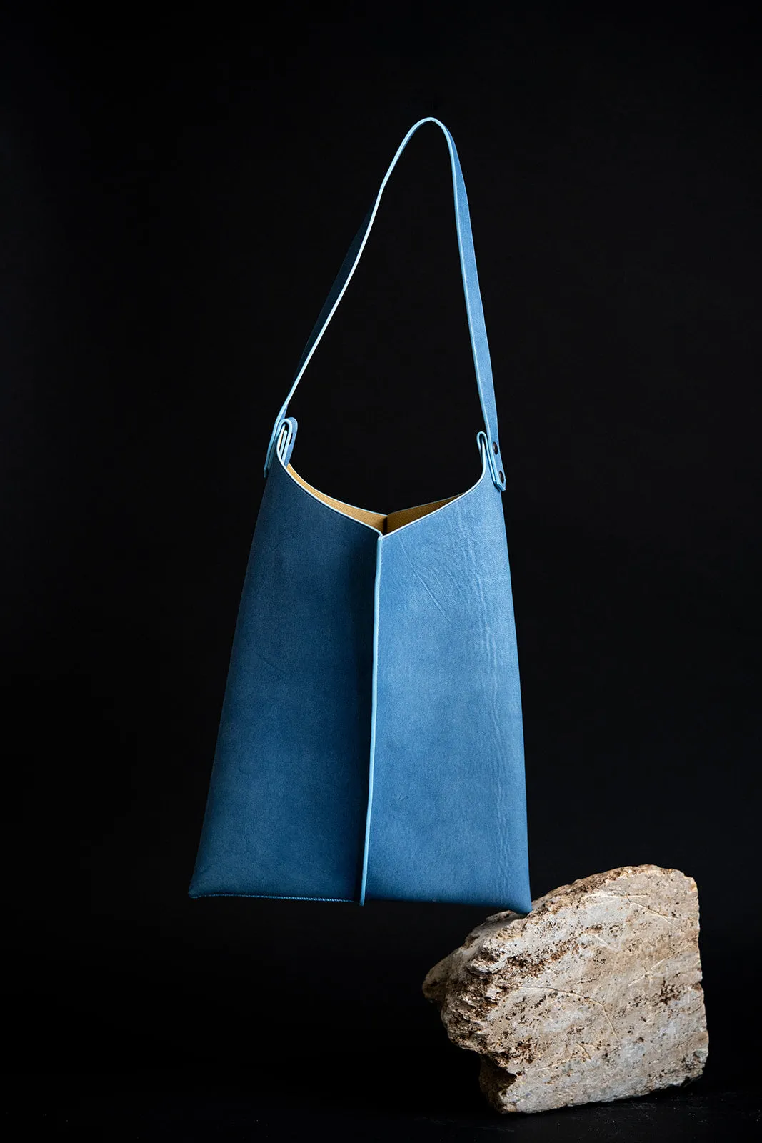Wedge handbag - French goat leather in Distressed Indigo - Luxury edition *03