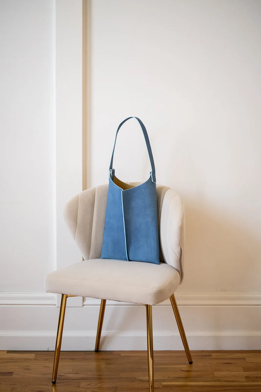 Wedge handbag - French goat leather in Distressed Indigo - Luxury edition *03
