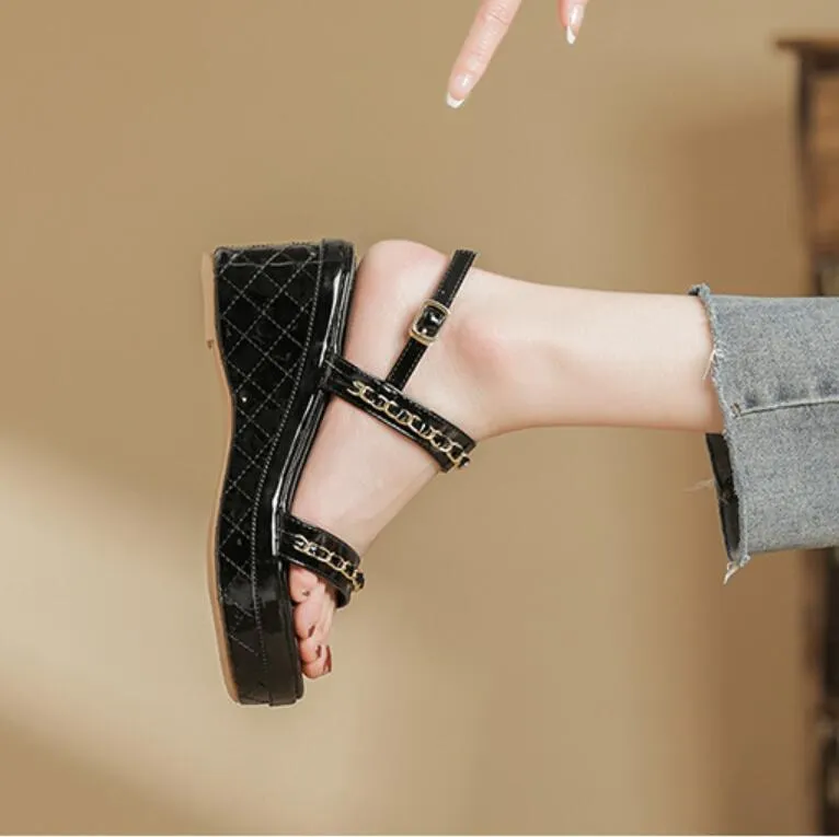 Women's Small Size Wedge Heel Patent Sandals GS385