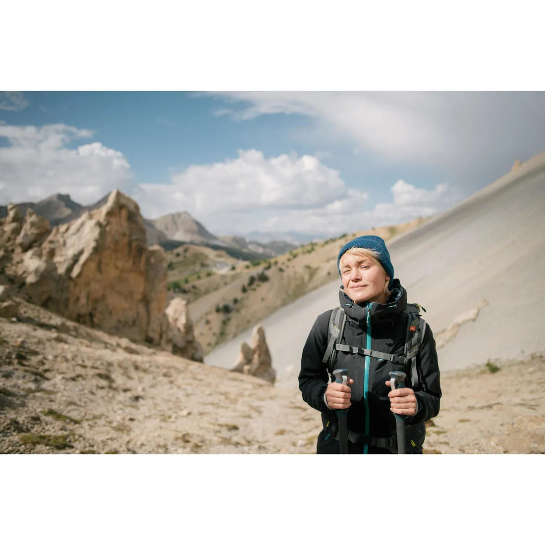 Women's waterproof MH500 mountain hiking jacket - Black