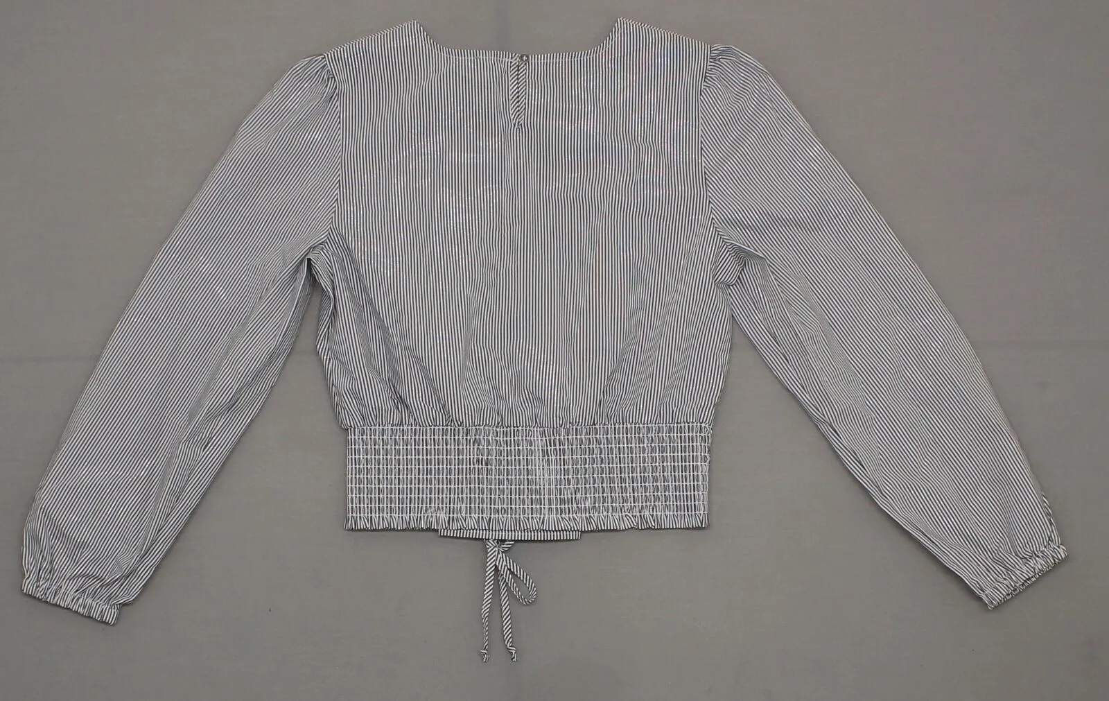 Xhilaration Women's Long Sleeve Poplin Tie Front Blouse Top XXL Black / White